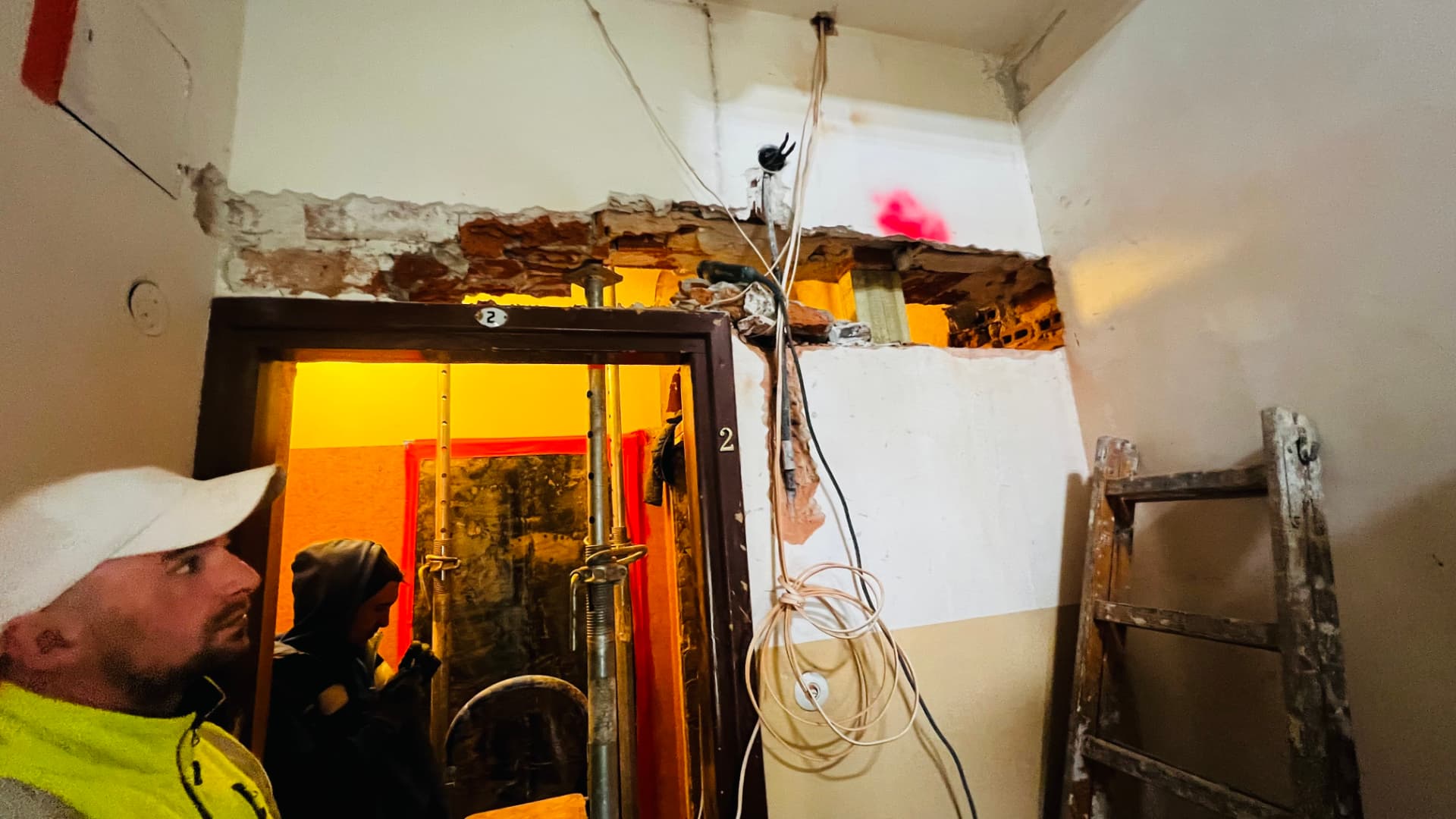 Instalacje i wzmocnienia — zdjęcie 4