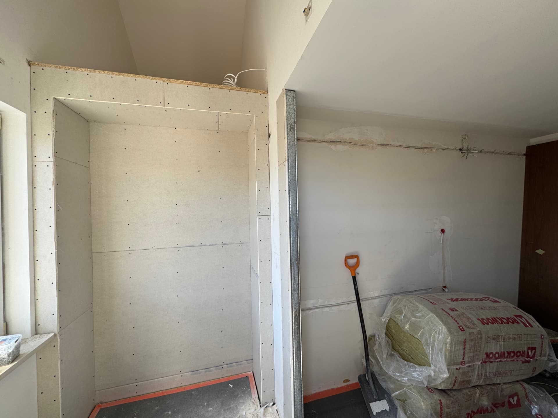 Konstrukcje i instalacje — 7