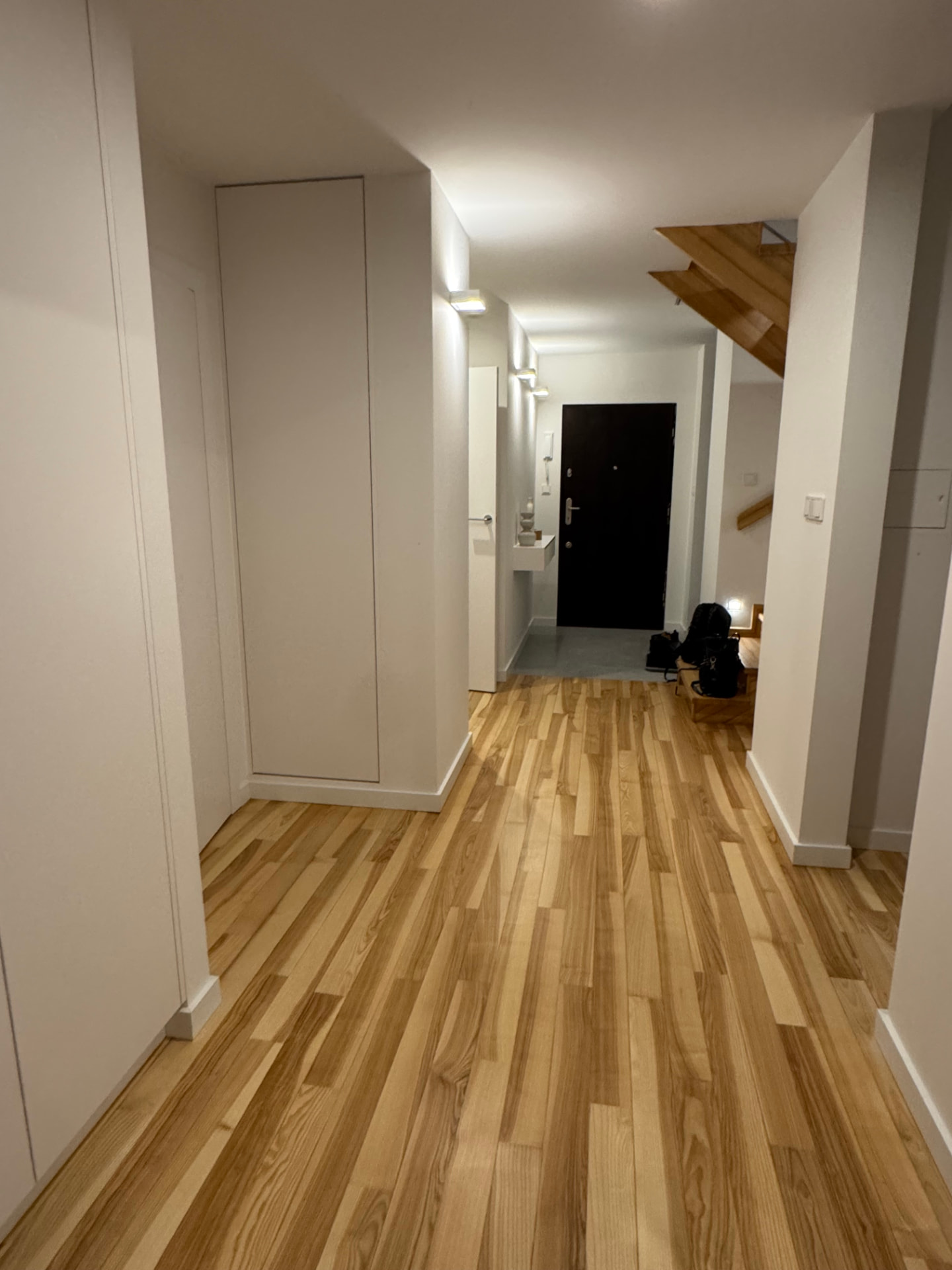 Strefa dzienna i kuchnia — 5